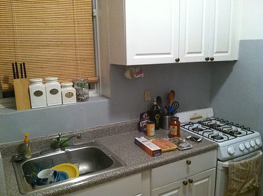 Rented by Urban Real Estate Inc | media 8