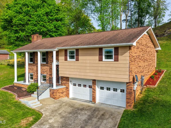 820 S Sherbrooke Cir, Mount Carmel, TN 37645