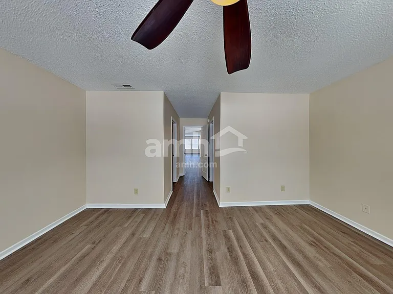 10002 Big Bend Dr — Photo 9