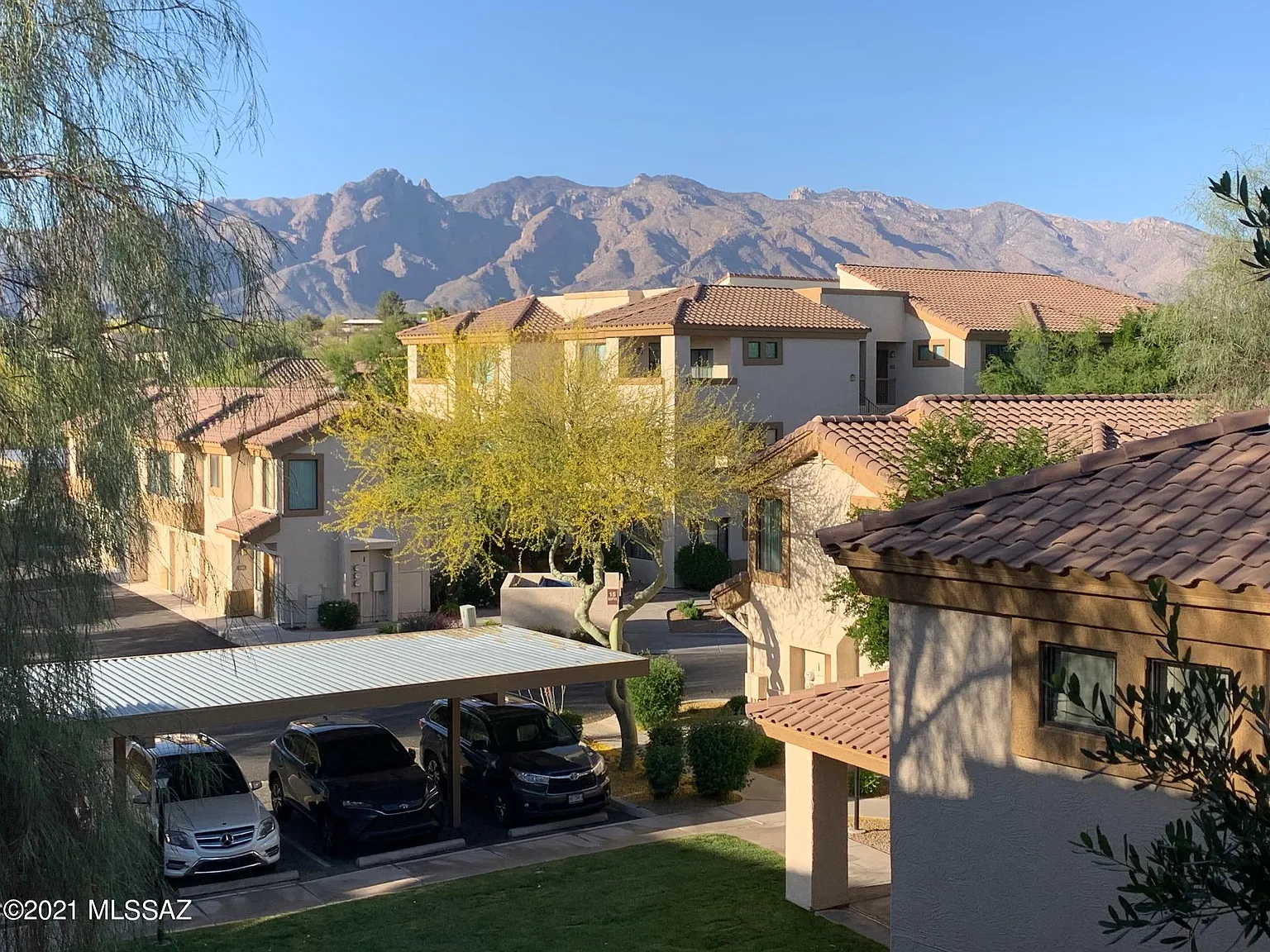 2 bed, 2.0 bath, 1036 sqft, $1,675 — Photo 3