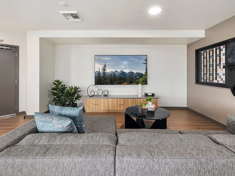 Astra Apartments — Photo 25