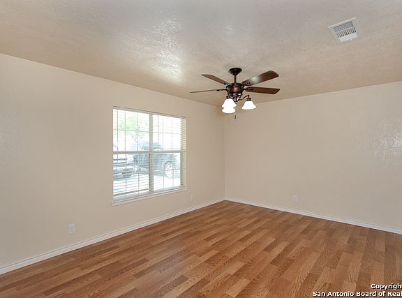 3rd image of 7134 Laurel Valley Dr