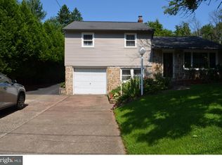 36 Davisville Rd, Warminster, PA 18974