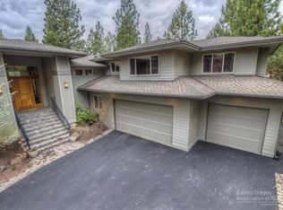 3361 NW McCready Dr, Bend, OR 97703