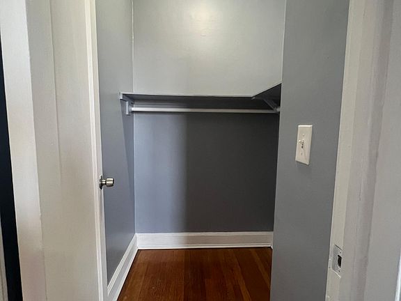 5th image of 208 S Harrison St #38