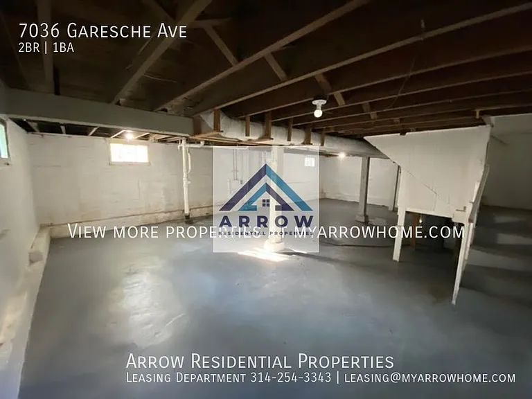 7036 Garesche Ave — Photo 15