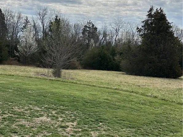 0 Hilltop Dr, Paola, KS 66071