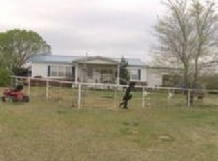 5294 Hunt Rd, Ponca City, OK 74604