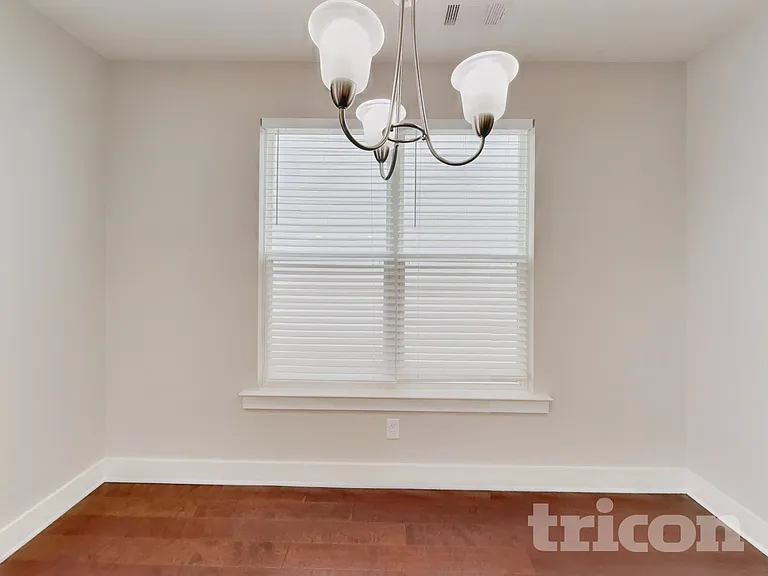 1326 Sula Dr — Photo 4