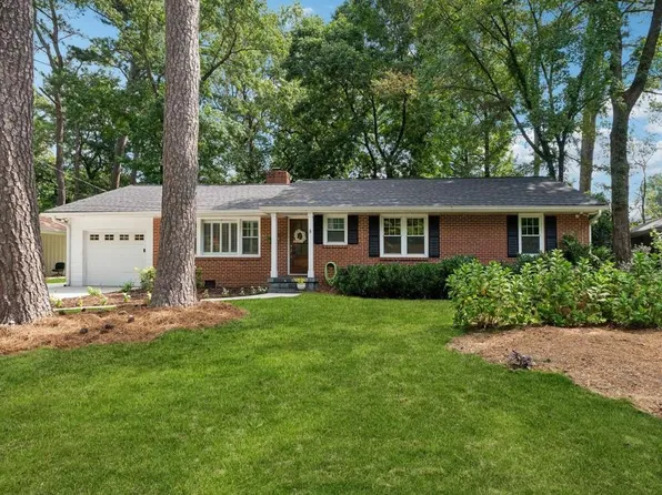 525 Robin Ln SE, Marietta, GA 30067