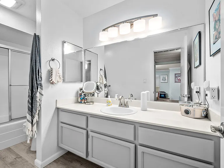 436 N Bellflower Blvd #201 — Photo 20