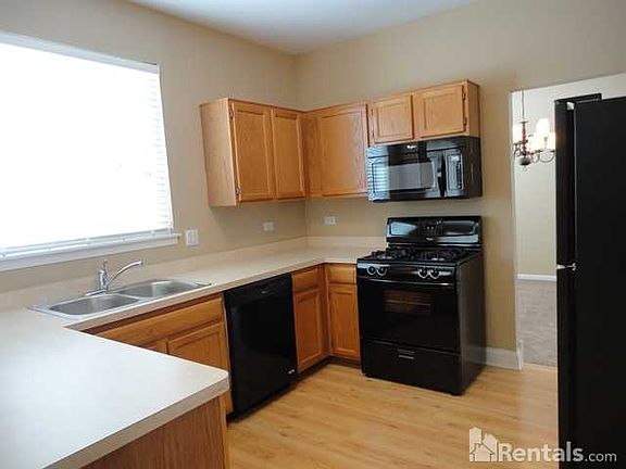 3rd image of 2101 Hammel Ave