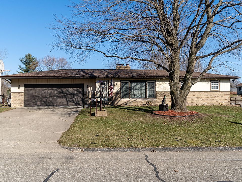 1st image of 151 Eisenhower Dr