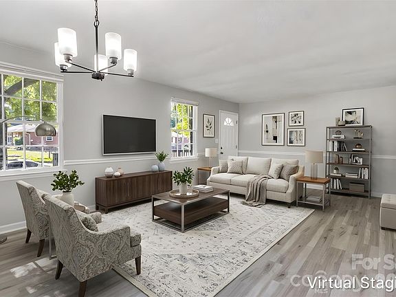 3rd image of 3637 Glenville Ave