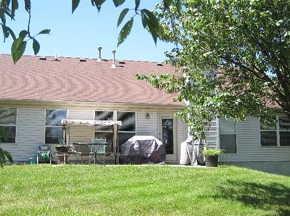 4th image of 2209 Cliffmore Ct