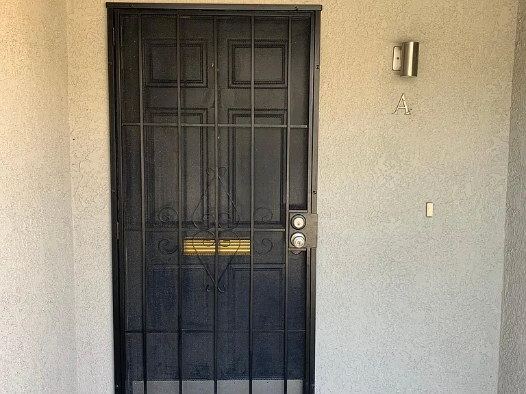 14523 S Budlong Ave #A — Photo 3