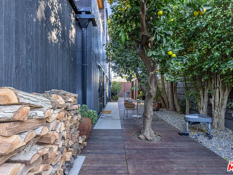 746 Marco Pl — Photo 14
