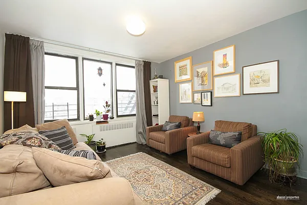 Sold by Abacus Properties | media 1