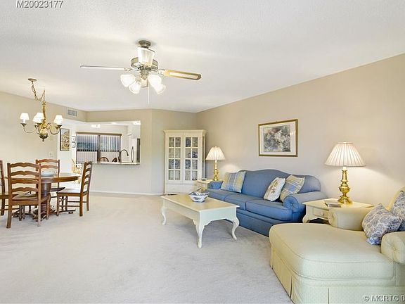 4th image of 6090 SE Martinique Dr APT 102