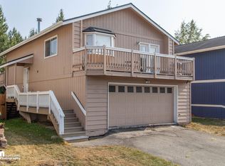 1960 Commodore Dr, Anchorage, AK 99507