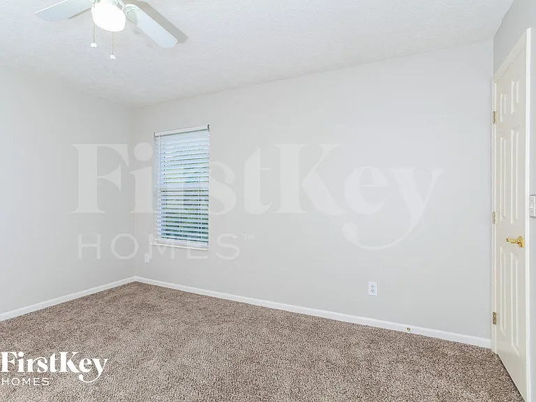6278 Maple Grv — Photo 11