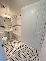 Rented by Addison Property Group