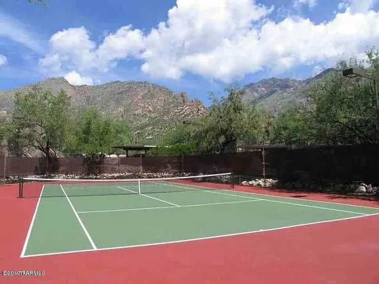 6655 N Canyon Crest Dr #2-ID1594714P — Photo 48