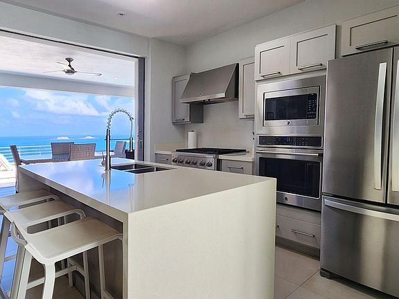 2nd image of Fraile Altura De Zonl Culebra