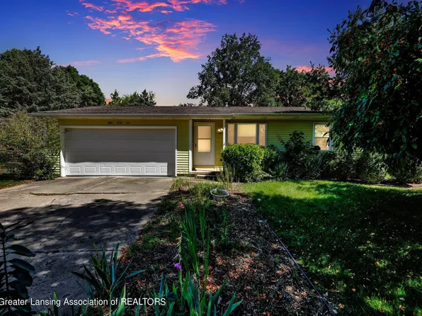 841 Warner Ave, Mason, MI 48854
