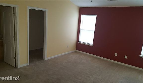 Spacious Master Bedroom