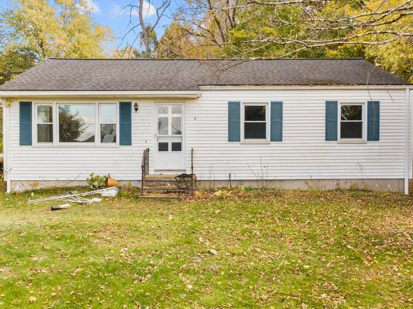 8 Wampum Drive, New Milford, CT 06776