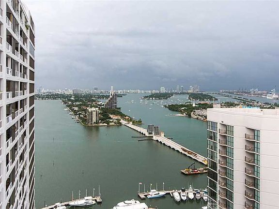 3rd image of 1717 N Bayshore Dr #A-3857