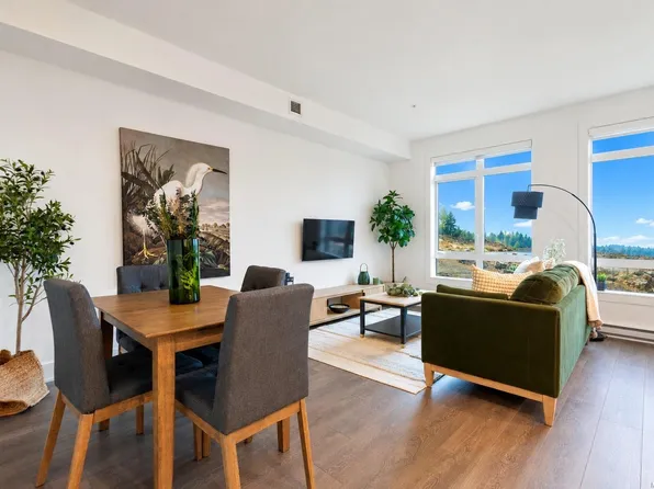 1114 Samar Cres #205, Langford, BC V9B 7C5