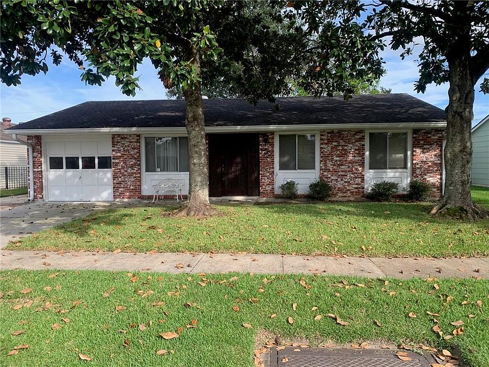1st image of 837 Matador Dr