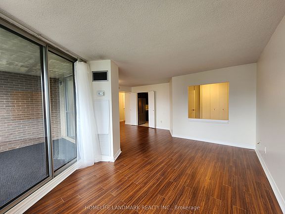 2nd image of 50 Elm Dr E #910