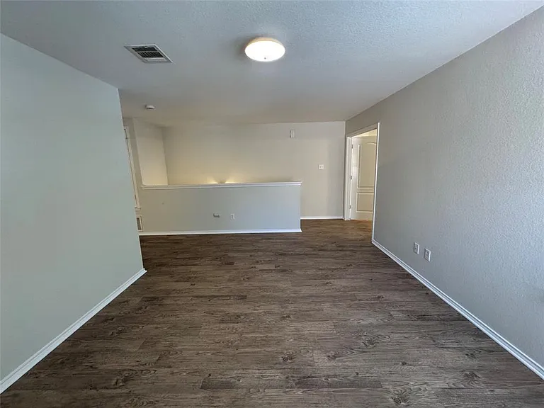 7020 Doyal Dr — Photo 9