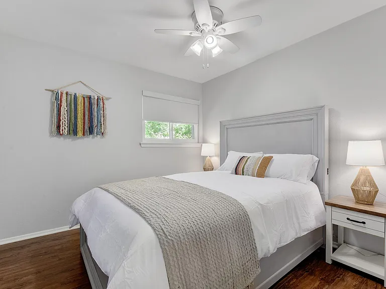 7902 Keneshaw Dr — Photo 27