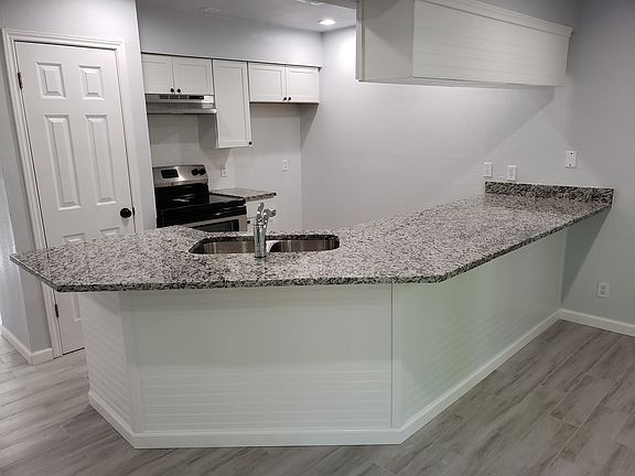 4th image of 7576 Windsor Oaks #7578