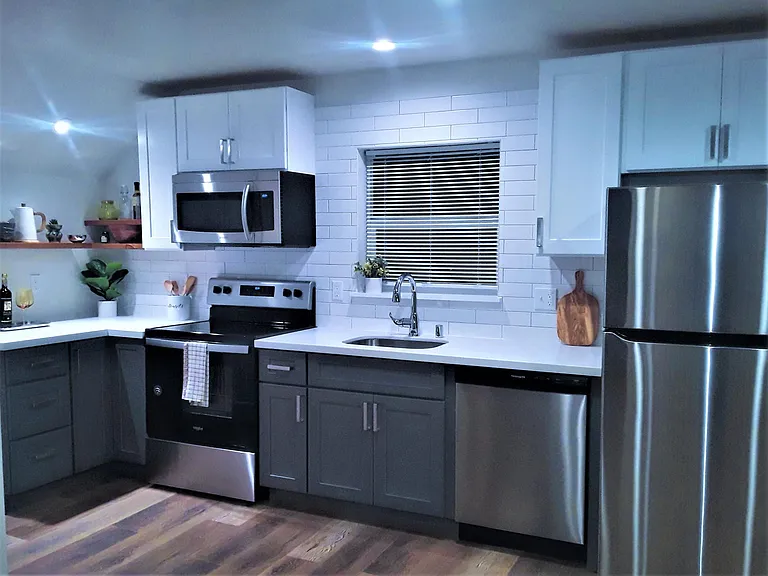 228 Pelly Ave N #101 — Photo 4
