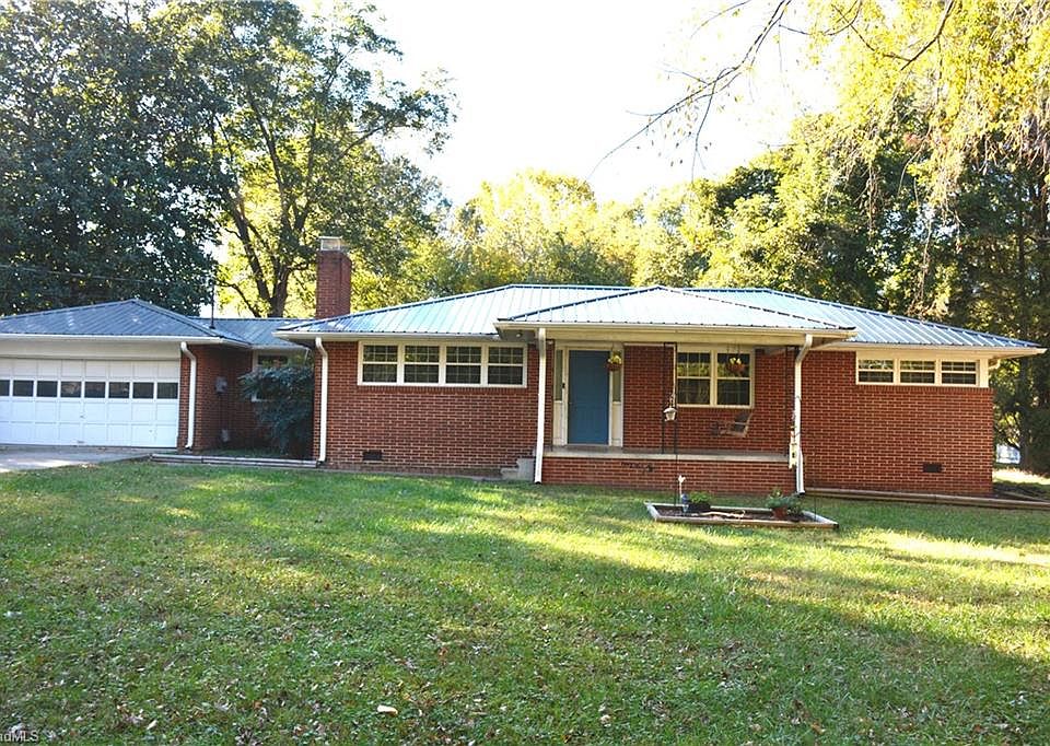 1st image of 104 Courtland Dr