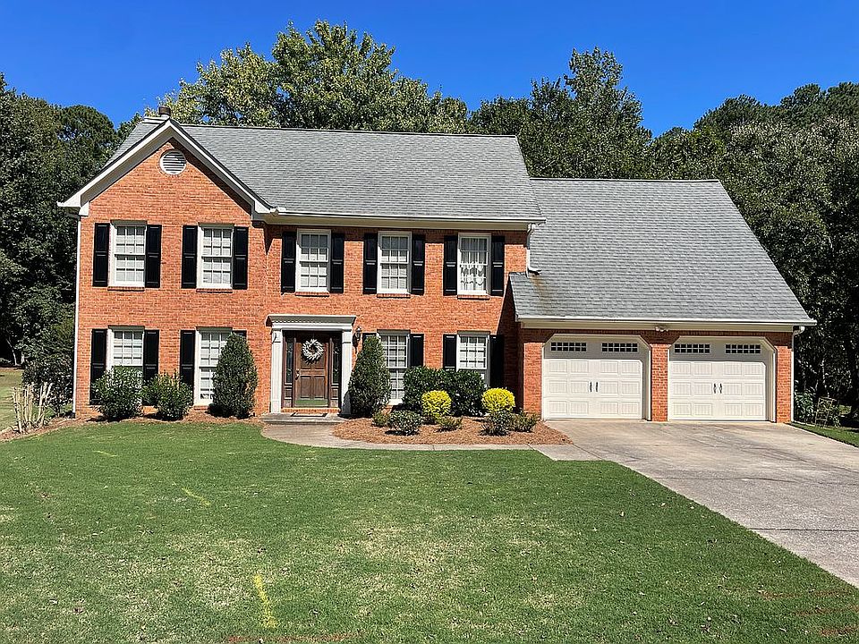 1st image of 137 Threechop Dr NW