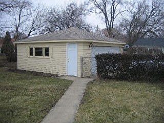 2nd image of 410 N Edgewood Ave