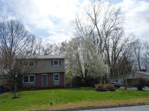 2nd image of 8308 Landmark Dr