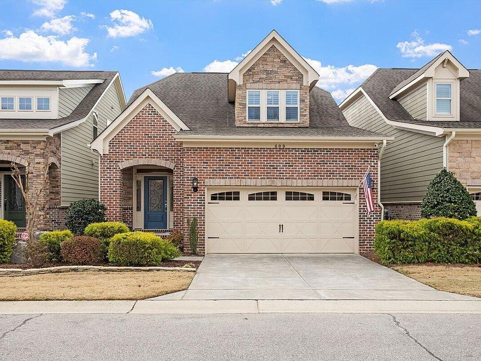 1st image of 609 Angelica Cir