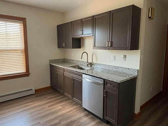 4th image of 2 Cameron St #2