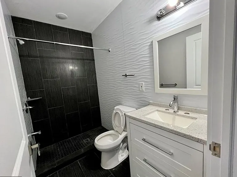 1621 Ridge Ave #2 — Photo 7