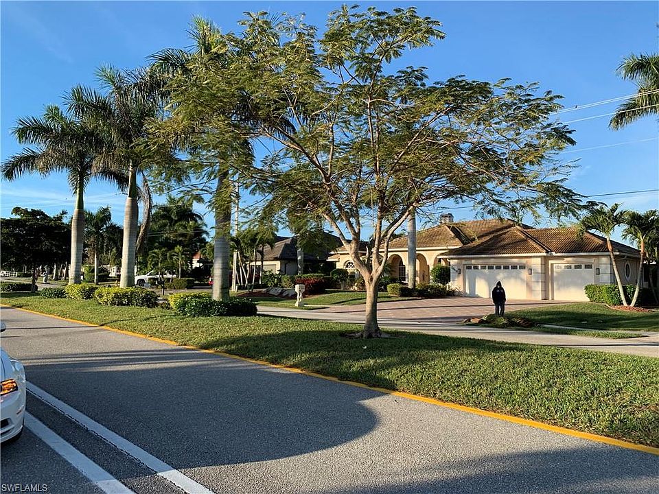 1st image of 3609 Surfside Blvd
