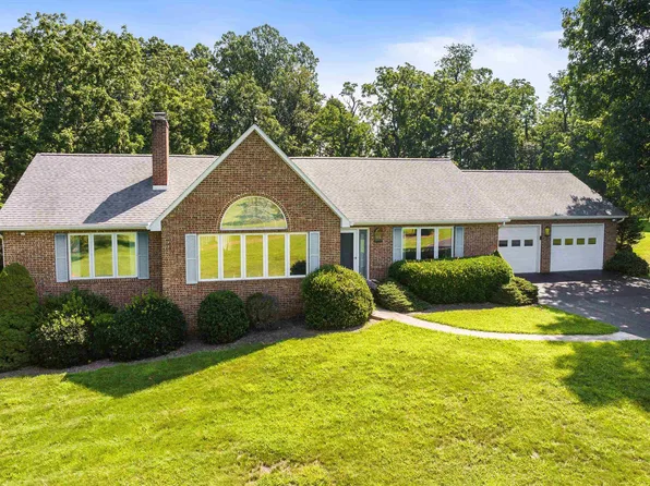 116 Taliaferro Dr, Churchville, VA 24421
