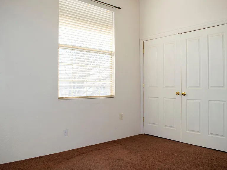 321 N 1200 W — Photo 14