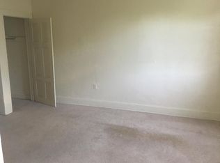 2028 Green St #3, Philadelphia, PA 19130